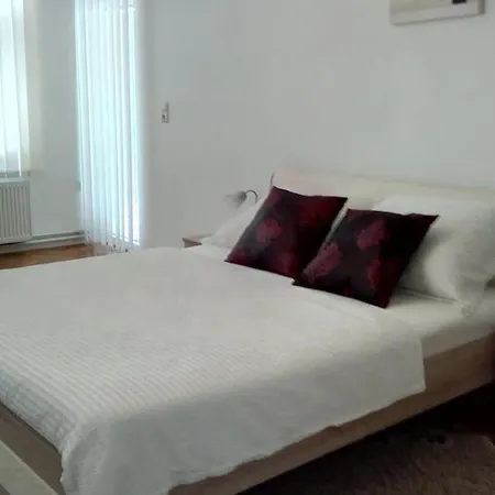 Guest house Mijajlovic *
